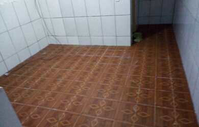 Imagem: A casa possui 1 Dormitório, 1 Banheiro e está localizado