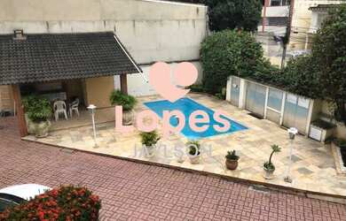 Imagem: A casa em condomínio possui 2 Dormitórios, 3 Banheiros, 2