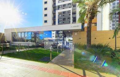 Imagem: O apartamento possui 2 Dormitórios, 2 Banheiros, 2 Vagas na