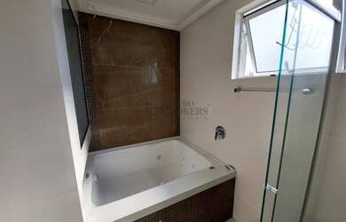 Imagem 13: Apartamento com 3 suítes sendo 1 master com hidro e vista para o mar