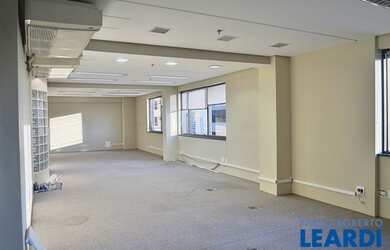 Imagem 8: CONJ. COMERCIAL - ALPHAVILLE - SP