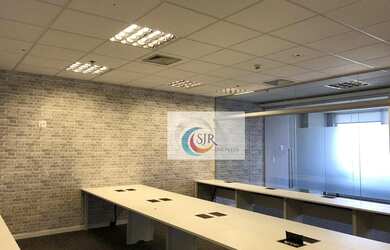 Imagem: O depósito possui 3 Vagas na garagem, 130m² de Área, Imóvel