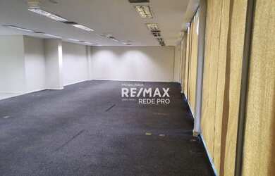 Imagem 2: Salão para alugar, 400 m² por R$ 33.000,00/mês - Chácara Santo Antônio...