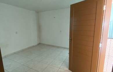 Imagem 2: Alugo apartamento de duas suítes por R$ 800,00 no Santarenzinho