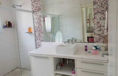 Imagem 11: Casa no Tamboré 10 com 4 suítes e 4 vagas de garagem