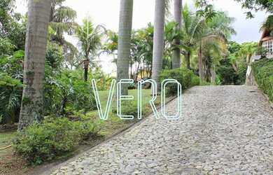 Imagem 14: Linda Casa no Condomínio Nossa Fazenda com 5 quartos -V198/03