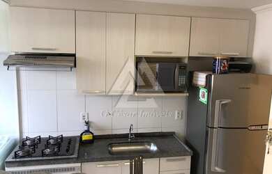 Imagem: O apartamento possui 2 Dormitórios, 1 Banheiro, 1 Vaga na garagem