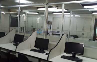 Imagem: O depósito possui 320m² de Área e está localizado em Bela