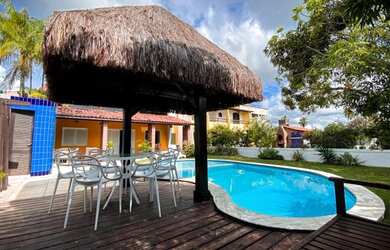 Imagem: A casa possui 4 Dormitórios e está localizado em Boa Viagem