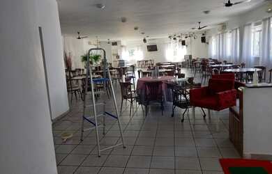 Imagem: O depósito possui 234m² de Área e está localizado em Santo