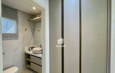 Imagem 7: MARAVILHOSA CASA COM FINO ACABAMENTO, REPLETO EM ARMÁRIOS PLANEJADOS,...