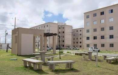 Imagem: O apartamento possui 2 Dormitórios, 1 Banheiro e 1 Vaga na