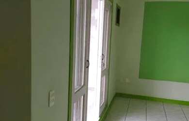 Imagem: O studio possui 1 Dormitório, 2 Banheiros, 1 Vaga na garagem