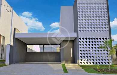 Imagem: A casa em condomínio possui 3 Dormitórios, 4 Banheiros, 4