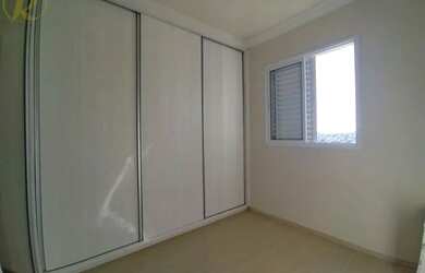 Imagem: O apartamento possui 3 Dormitórios, 2 Banheiros, 1 Vaga na