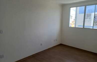 Imagem: O apartamento possui 2 Dormitórios, 2 Banheiros, 2 Vagas na