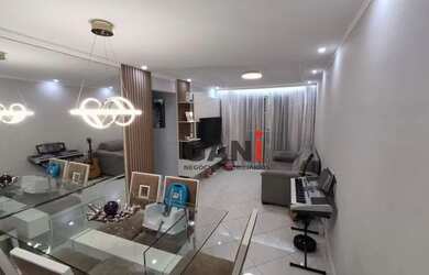 Imagem: O apartamento possui 2 Dormitórios, 2 Banheiros, 64m² de Área