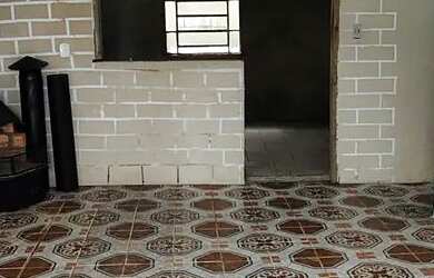 Imagem: O quarto para alugar e está localizado em Elsa, Viamão por