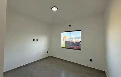 Imagem 7: Vendo casa com 3 quartos dentro de condomínio com lazer completo em Caxito...