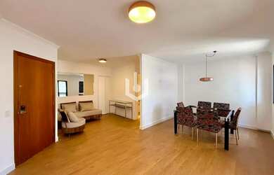 Imagem: O apartamento possui 2 Dormitórios, 2 Banheiros, 2 Vagas na