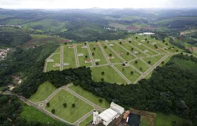 Imagem: O terreno possui 240m² de Área e está localizado em Nova