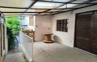 Imagem: Casa Comercial para Locação em Salvador, Caminho das Árvores