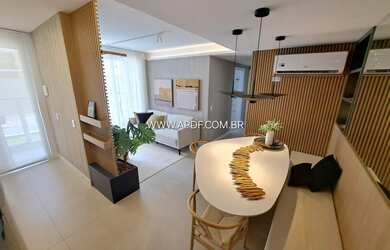 Imagem: O apartamento possui 3 Dormitórios, 2 Banheiros, 1 Vaga na