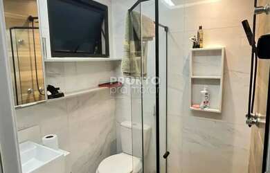 Imagem 7: Imóvel para venda possui 60 metros quadrados com 2 quartos em Centro...