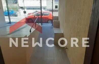 Imagem: A casa possui 2 Dormitórios, 2 Banheiros, 1 Vaga na garagem