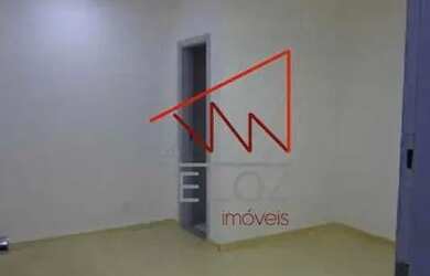 Imagem: O depósito possui 1 Vaga na garagem e 99m² de Área e está