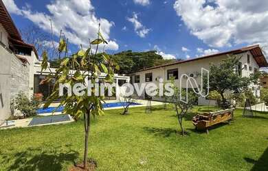 Imagem: A casa possui 5 Dormitórios, 5 Banheiros, 5 Vagas na garagem