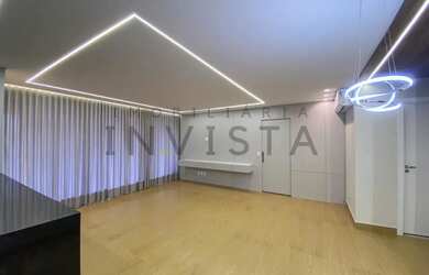 Imagem: O apartamento possui 3 Dormitórios, 5 Banheiros, 3 Vagas na