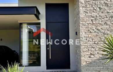 Imagem: A casa em condomínio possui 5 Dormitórios, 5 Banheiros, 5