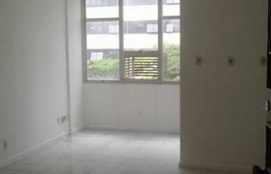 Imagem: O depósito possui 30m² de Área e está localizado em Cruzeiro