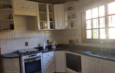 Imagem 7: Casa a venda na Colina. Piscina, Churrasqueira, VarandaeÁrea de serviço