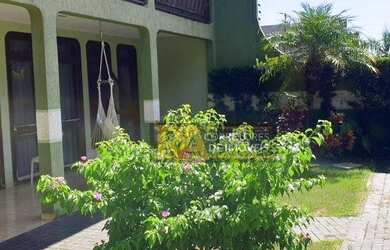 Imagem: A casa possui 5 Dormitórios, 4 Banheiros, 320m² de Área e