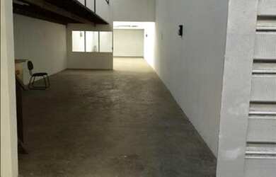 Imagem: O depósito possui 10m² de Área e está localizado em Chácara