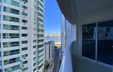 Imagem: O apartamento possui 4 Dormitórios, 4 Banheiros, 4 Vagas na