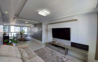 Imagem 6: Apartamento com 3 suítes sendo 1 master com hidro e vista para o mar