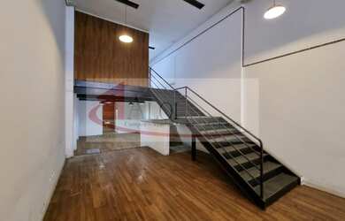 Imagem: O depósito possui 212m² de Área e está localizado em Pinheiros