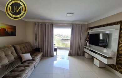 Imagem: O apartamento possui 4 Dormitórios, 3 Banheiros, 2 Vagas na