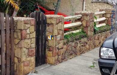 Imagem 2: Terreno com casa antiga. 10m² de Área