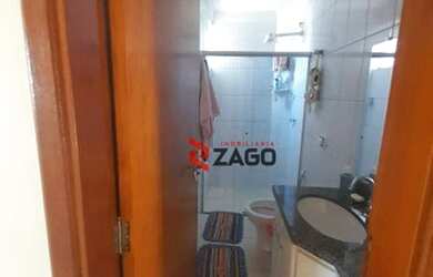 Imagem: O apartamento possui 2 Dormitórios, 2 Banheiros, 1 Vaga na