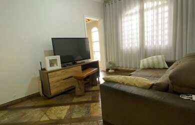 Imagem 9: Casa para venda possui 130 metros quadrados com 4 quartos em Novo Horizonte - Betim - Mina