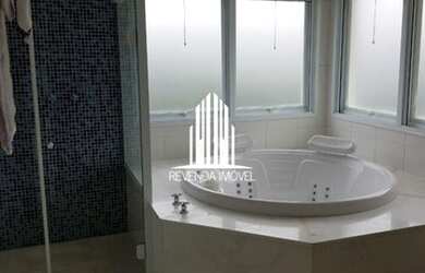 Imagem 13: Casa no Tamboré 10 com 4 suítes e 4 vagas de garagem