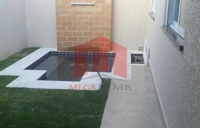 Imagem: A casa possui 3 Dormitórios, 1 Banheiro, 5 Vagas na garagem