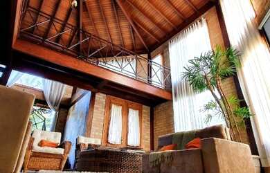 Imagem 3: Casa alto padrão no condomínio Parque dos Manacás