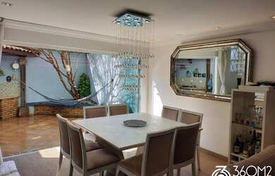 Imagem: A casa em condomínio possui 3 Dormitórios, 3 Banheiros, 4