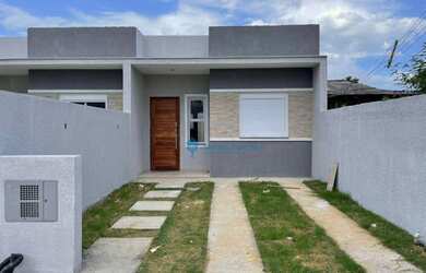 Imagem: A casa possui 2 Dormitórios, 1 Banheiro, 1 Vaga na garagem