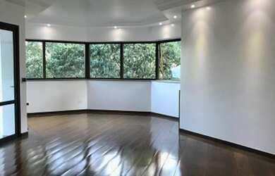 Imagem: O apartamento possui 4 Dormitórios, 5 Banheiros, 4 Vagas na